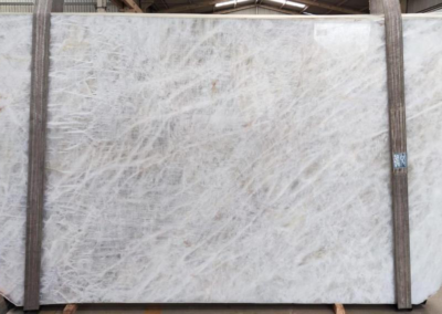 Crystallo Pure Quartzite slab for custom countertop